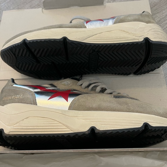 Running Sole size 43, never used - Picture 3 of 4